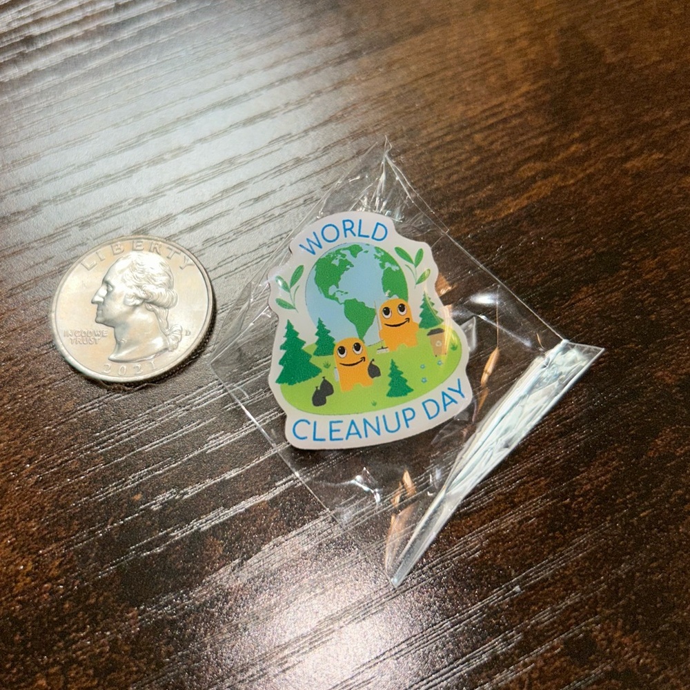 World Cleanup Day Peccy Pin